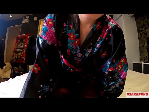 ❤️ Keçika ciwan a cosplay ji seksê hez dike ku bi orgazmê bi şûjinek di hespêk û blowjob de. Keçika Asyayî ya bi pisîka porî û bi cil û bergên kevneşopî yên Japonî di vîdyoya amator de ku masturbasyona bi pêlîstokên qijikê nîşan dide. Sakura 3 OSAKAPORN. ❤ Super porno li ku.virtsextor.ru