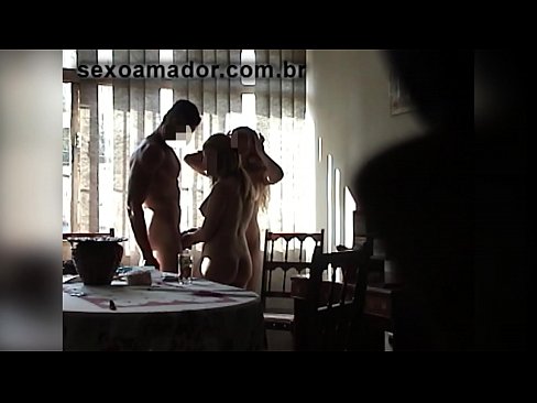 ❤️ Hevalên seksê zilamek dêw û sêyek bi wî re vedixwînin ❤ Super porno li ku.virtsextor.ru